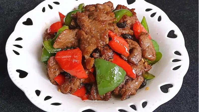 想要炒出好吃又鲜嫩的牛肉,记住千万不要放盐和料酒去腌制,教你正确方法!