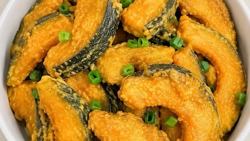 一口咸甜，一口软糯，藏在咸蛋黄焗南瓜里的治愈时光