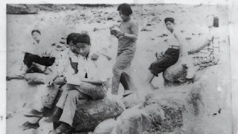 1941年,她怀抱女儿上刑场,女儿被扔草丛,20年后女儿成国家栋梁