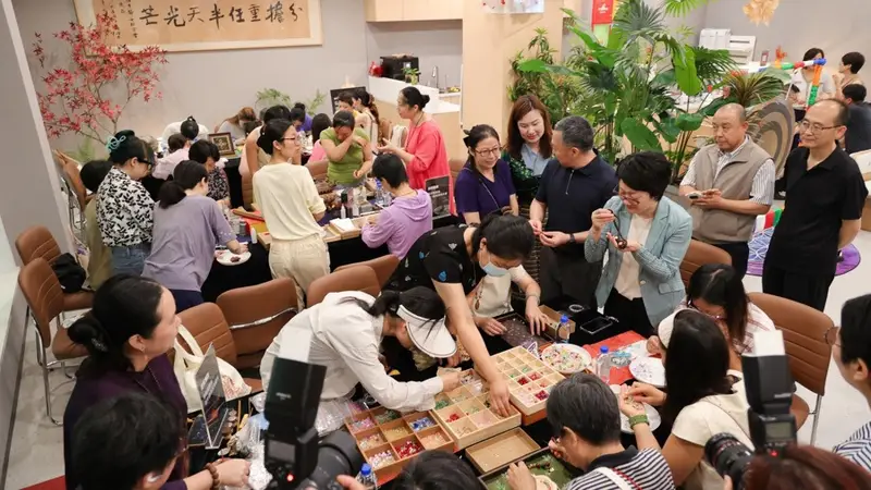 “藏品入沪”主题活动登陆上海巾帼园,足不出沪邂逅雪域风情