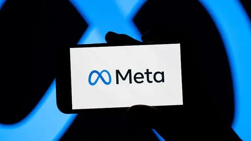 小扎预告个人智能体,Meta一夜蒸发7800亿