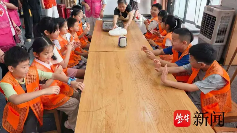 苏州市相城区黄桥街道:传统文化与夏日邂逅!暑托点飘出苏式烟火气
