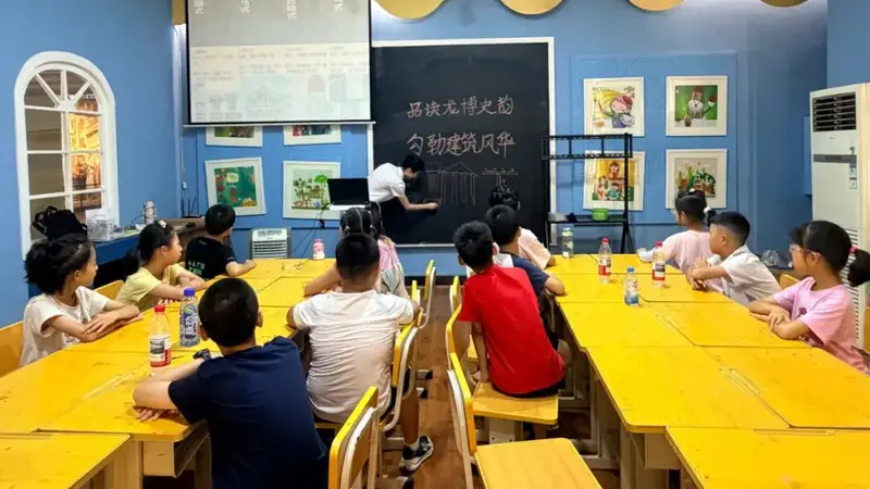 相约龙博丨品读龙博史韵 勾勒建筑风华
