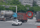 烈日当空,长沙一车横在道路中央绿化带中,司机双目紧闭、意识全无;路过的民警“多看一眼”,救下昏迷司机;网友:不愧是刑侦出身,点赞