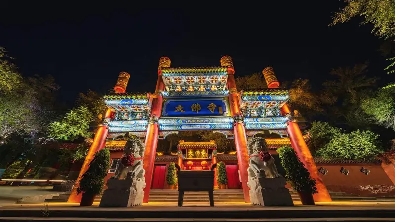 在新疆伊犁,我带你走进塞外江南的四季童话与诗意旅途