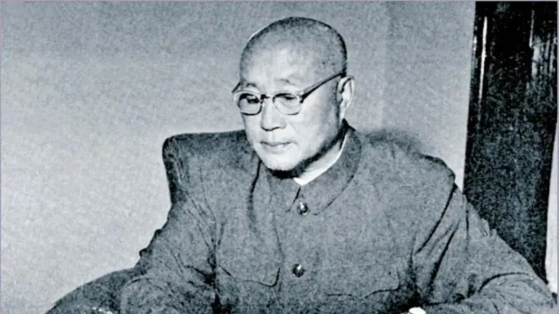 失明后的刘伯承,说出一句心里话:我征战半生,只服一人!