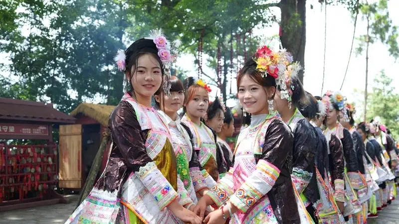 2026岜沙秋千节:八方游客共赴夏日浪漫之约