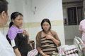 “孤岛”亚陂村20小时接力营救：一孕妇临产，救援队长和医护人员涉险进村，转运孕妇至市区医院
