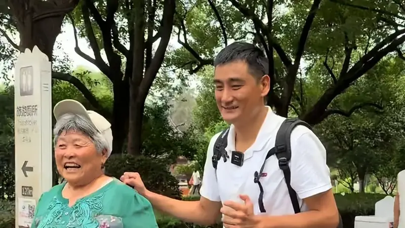 办证迎转机!小赵、陆游孩子回国证件落地,小赵七旬母亲决心赴巴