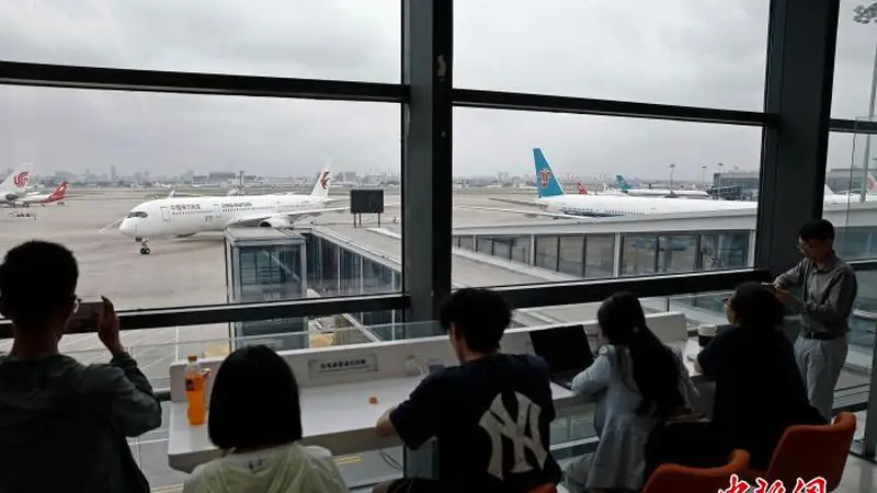 今年上海两大国际机场旅客吞吐量突破6700万人次