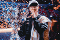 LPL网友吐槽拳头定制T1冠军，韩国媒体嘲讽，可见他们有多害怕faker