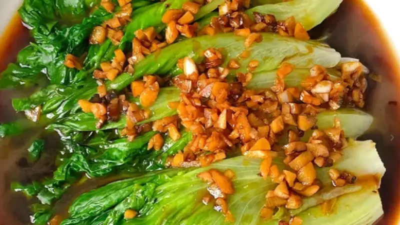 蚝油生菜:脆嫩回甘,粤菜里最清爽的百搭神菜