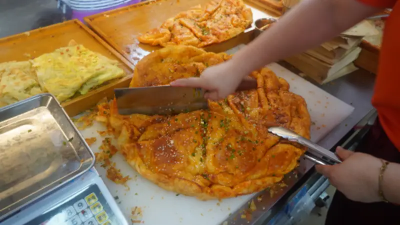 2026摆摊小吃排队王:佬面虎虎皮酱香饼,起酥虎皮外皮秘诀大公开