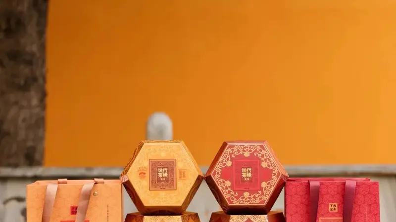 从2016到2026—下关沱茶的雪域回响|两代世代茶缘,十载茶路续情缘