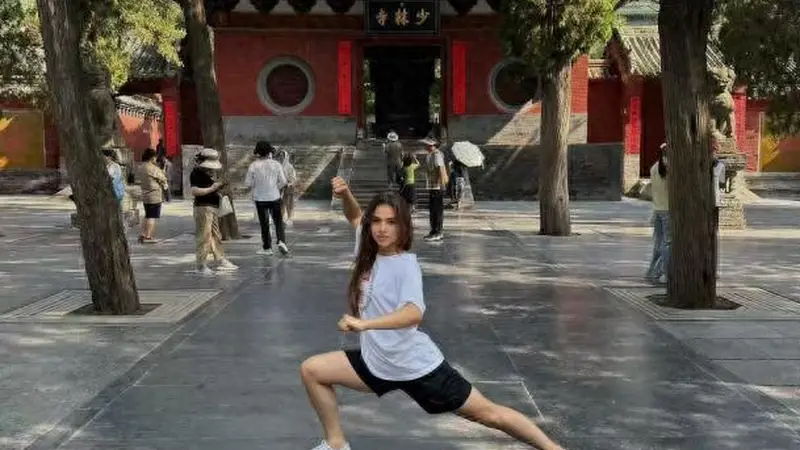 从“看景”到“入戏”外国游客“沉浸式”游啥?
