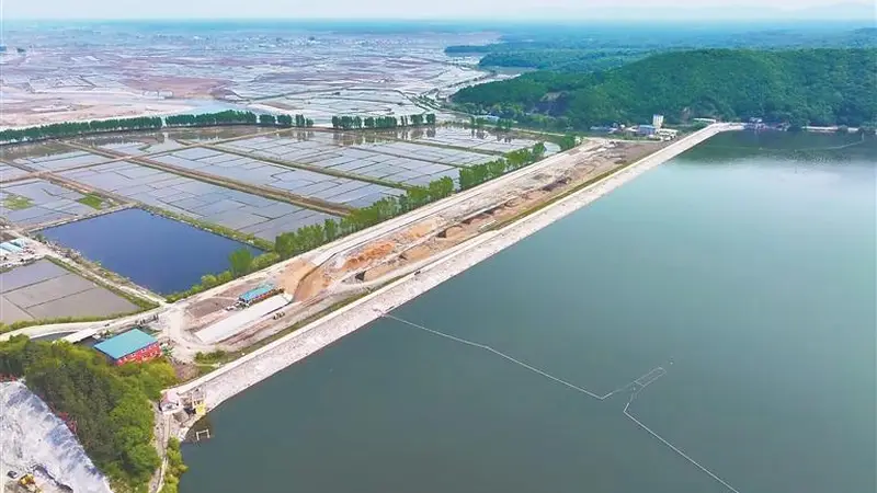 龙凤山水库走笔
