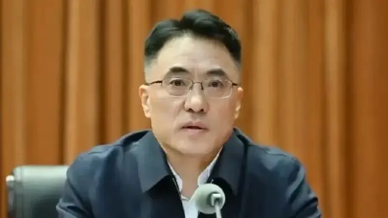 呼和浩特市委书记：49名被调整下来的干部，因表现突出被重新任职、提拔使用或晋升职级