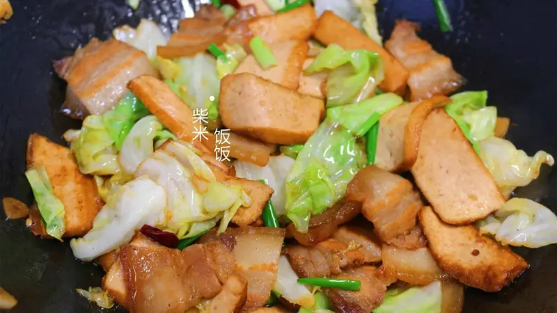 太喜欢这道菜了,大火一炒满屋香,好吃到停不下筷子