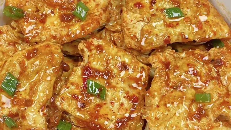 酱香鸡蛋:一勺酱汁,让平凡鸡蛋变身米饭杀手