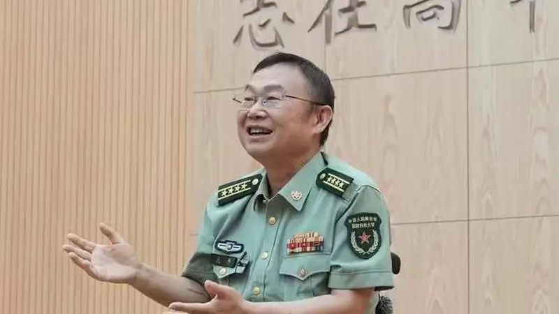 记者手记:寂静的轰鸣