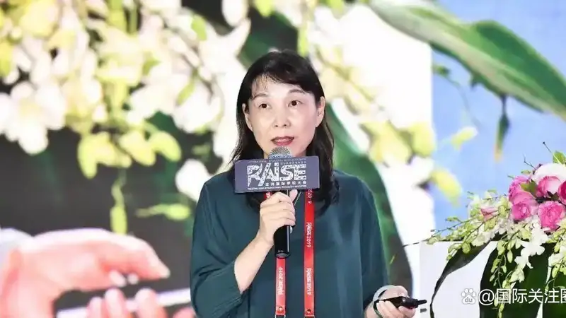 八月五日:杜建英尴尬现状背后,宗庆后高估了在宗馥莉心中的分量?