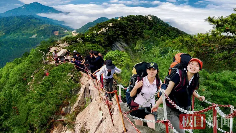 罗田19℃的林海清风等你来，文旅局长史伟在武汉光谷向游客发出邀请