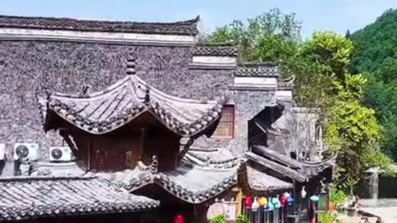 景德镇瓷器里的中国色
