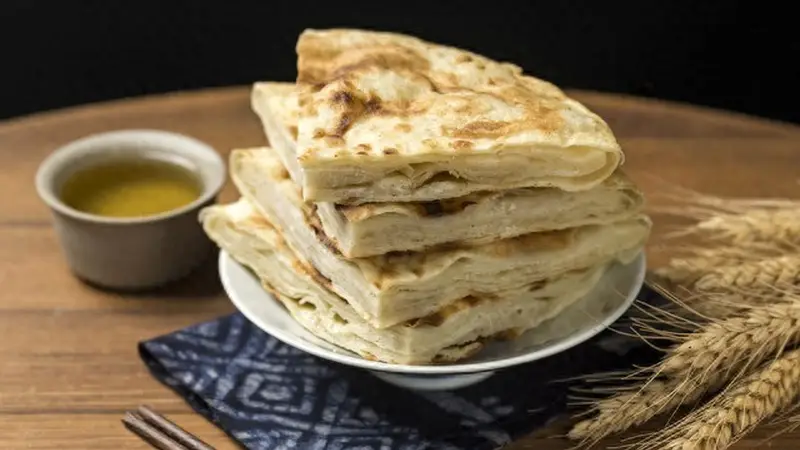 葱油饼的家常做法!又酥又软好吃的技巧,首次公开分享!