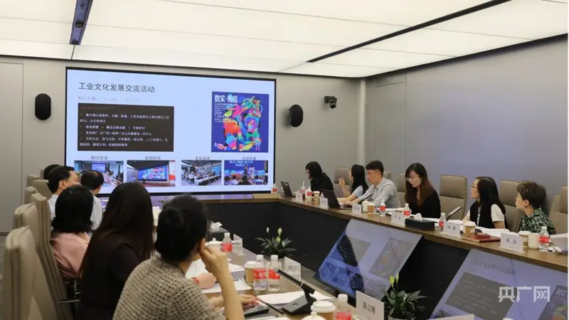 从“潮生海上”到“满天星聚”:上海工业文化发展基金会专委会组建,人才枢纽再添一把火