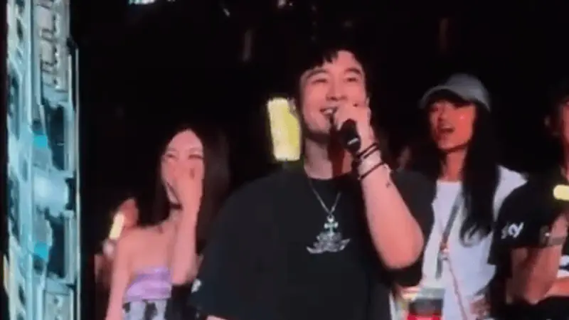 黄晓明在周杰伦演唱会夸昆凌:真羡慕周董有这么好的老婆