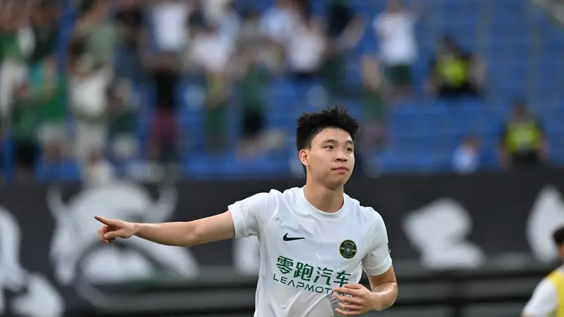 中超-王钰栋破门迪马塔救主 铜梁龙1-1战平浙江队