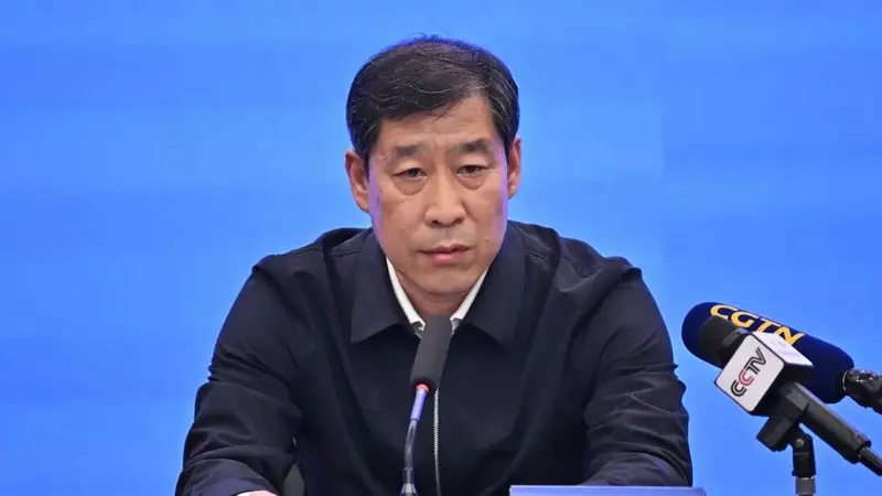 山西长治原市长陈向阳辞职24天后被查,公示拟任市委书记期满次日发生致82死矿难,曾鞠躬致歉