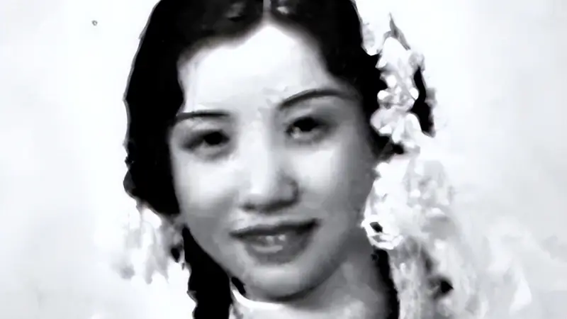 中共第一美女间谍，为救周总理大义献身！冤狱17年，毛主席特赦她