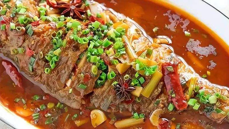 炖鱼肉想要好吃,牢记3个香料,鲜嫩十足,孩子天天吃都不腻