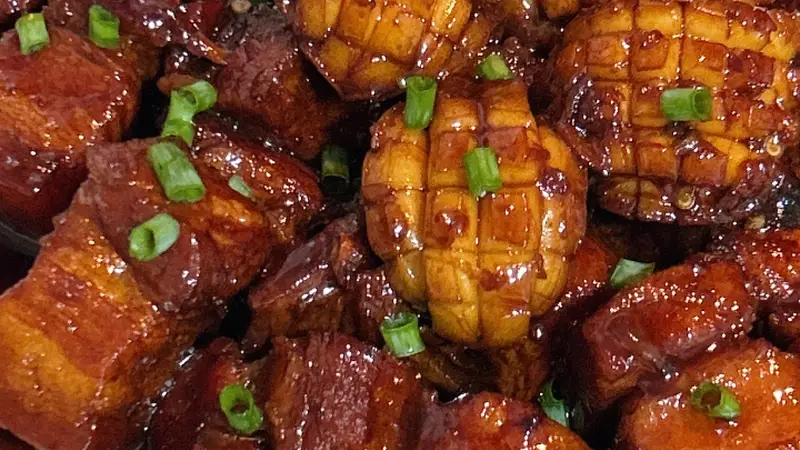 鲍鱼红烧肉：一口入魂的"硬菜天花板"！