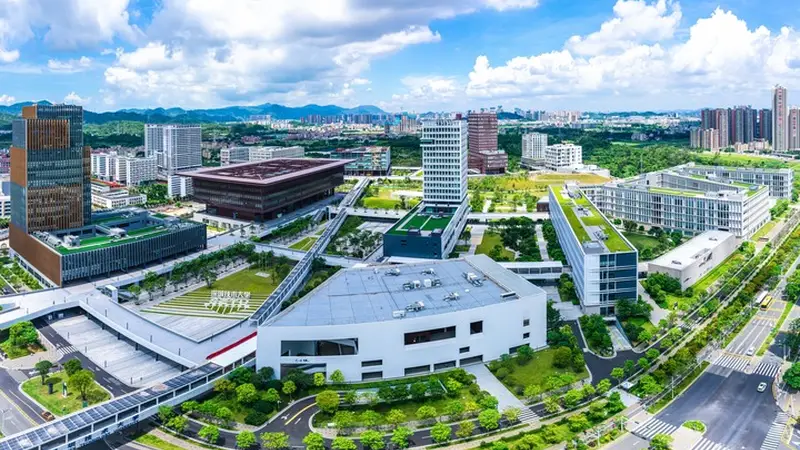 深圳技术大学:平地起高校 产业新标杆