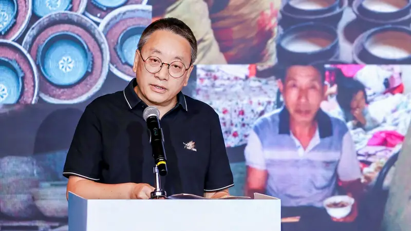 山水有灵,故乡入画:艺术家靳文艺眼中的贵州