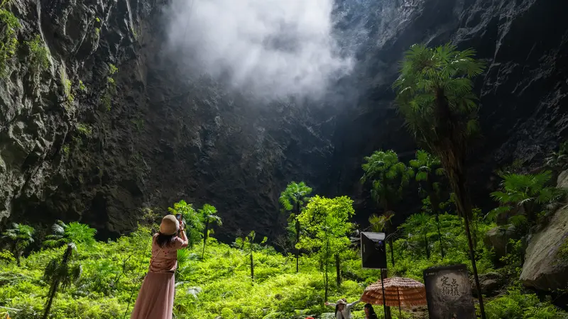 湖北宣恩:游绿水青山 享夏日清凉