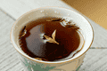 别再问喝什么好了！白开水和茶的“健康账”，一次算清