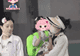 李小璐疑似生二胎 带神秘小女孩一起回家
