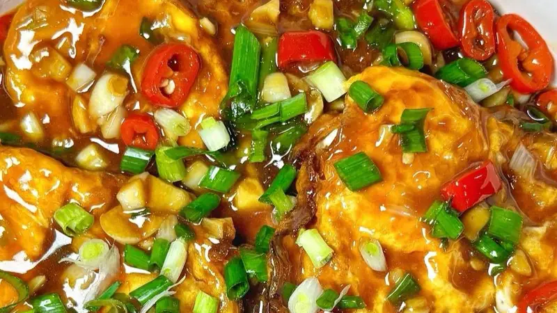 红烧煎蛋,溏心的,绝了!这酱汁拌饭我能吃三大碗