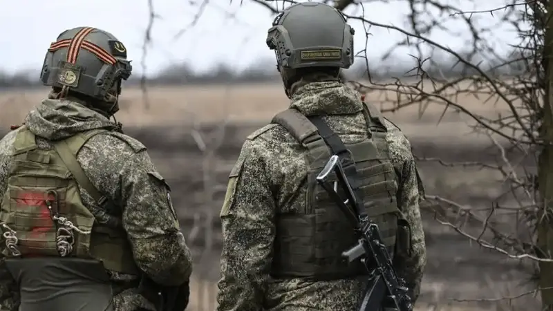 4 万囚犯兵补给通道遭切断!弹药分配博弈,白白葬送大批前线士兵