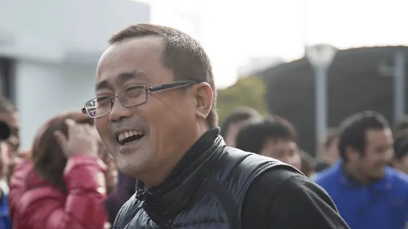 每年有几万中国人去非洲,为啥去了就不想回来?非洲姑娘说出原因