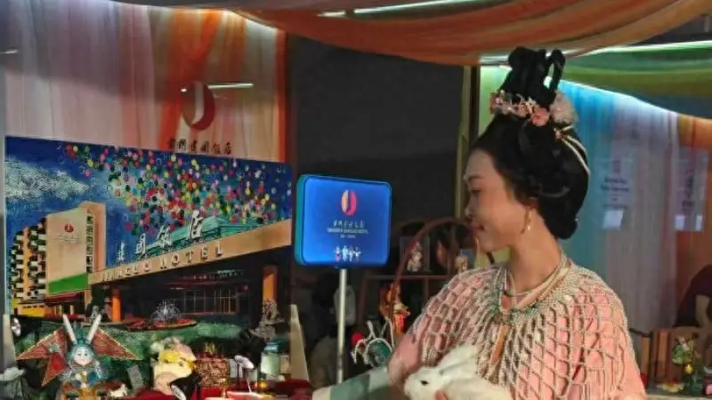 京城近20家酒店联袂呈现“东方美学长廊”,为北京暑期文旅添一缕沉浸底色