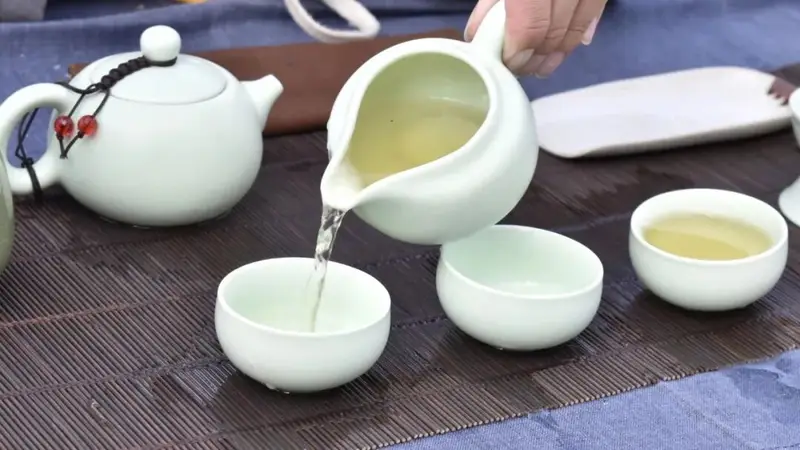 三伏消解暑气,一盏顾渚紫笋,读懂大唐急程贡茶千年风雅