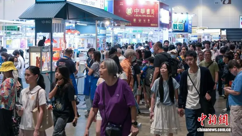 香港书展观察:AI越来越会“写”,人如何保持不可替代?