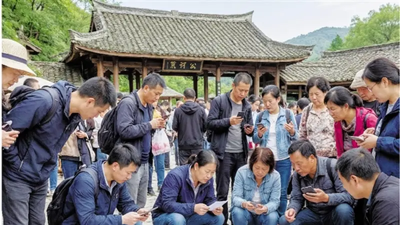 “游客的脸”成生意，景区边界感何在