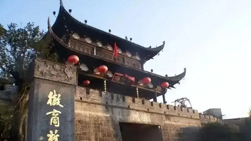 为了避税压制砖茶,晋商无意间打造了贯通欧亚的万里茶道?