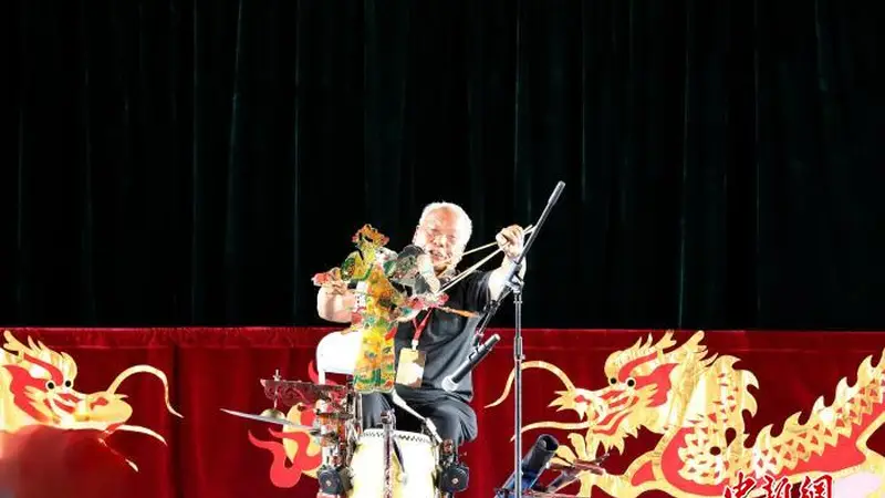 山西孝义:南北木偶皮影“同台竞秀” 上演“指掌乾坤”