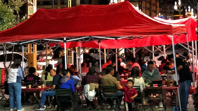 迭部人的夏夜,就是这么好逛~